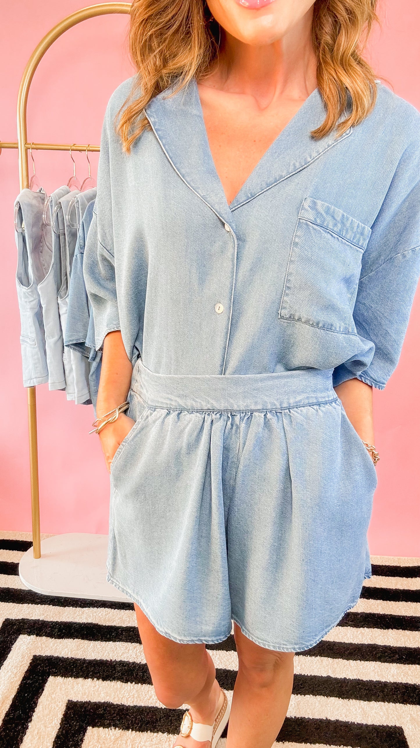 Tencel Shorts with Back Elastic Waistband